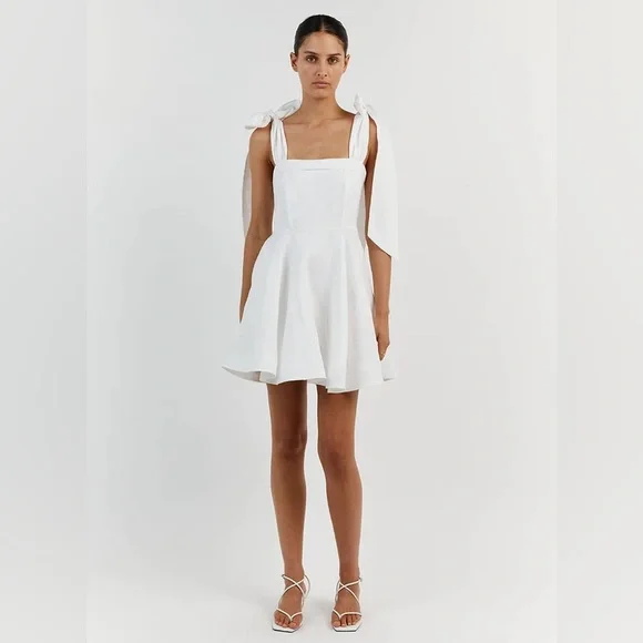 Dissh Dresses | Dissh Nwt Aisle White Linen Bow Mini Dress | Color: White | Size: 2 | Hiladaily's Closet